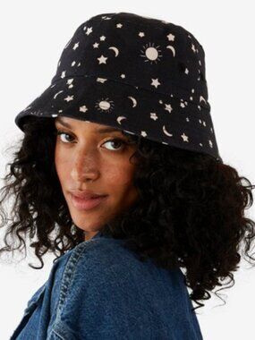 To The Market Moon & Star Bucket Hat NWT
